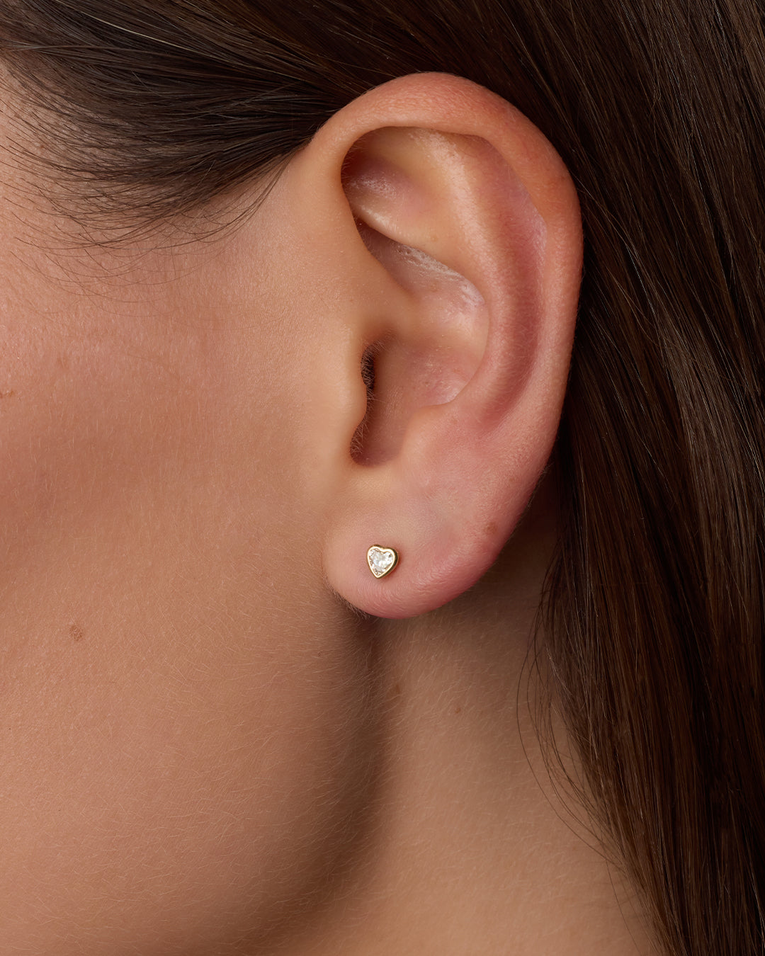 Alternative view of Lab Grown Diamond Heart Flat Back Studs