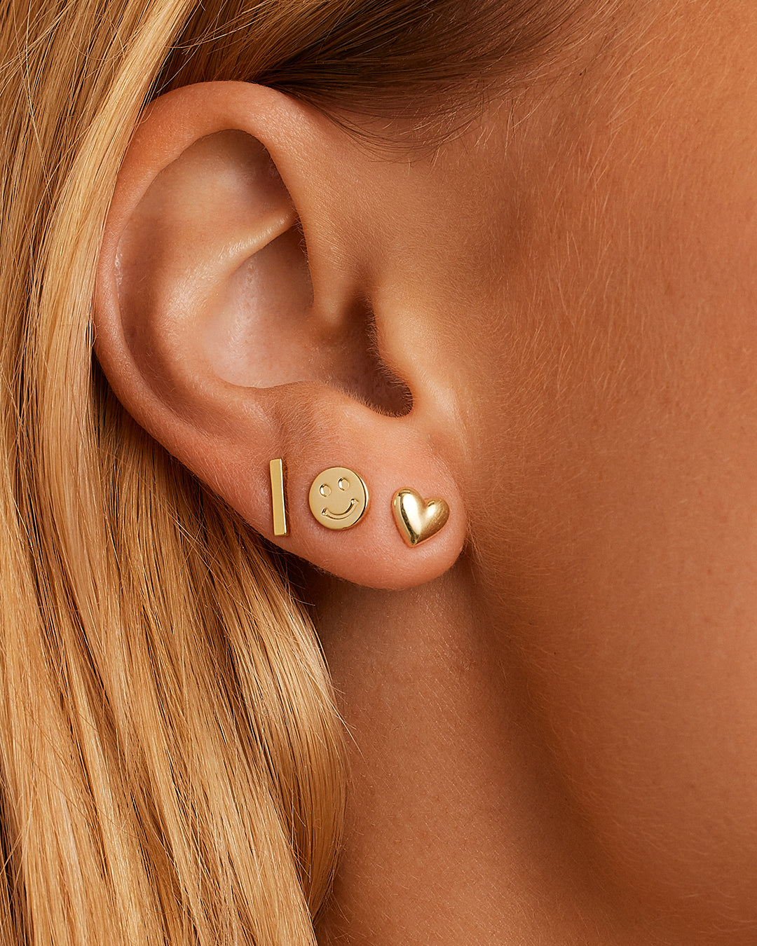 Alternative view of Heart Single Stud