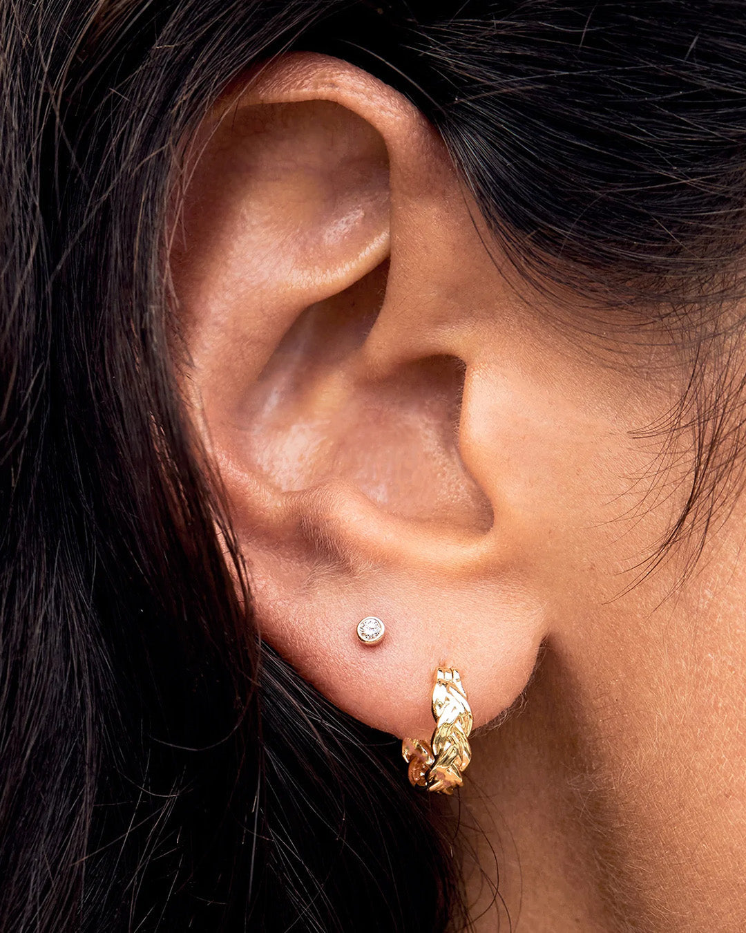 Alternative view of Classic Diamond Single Stud