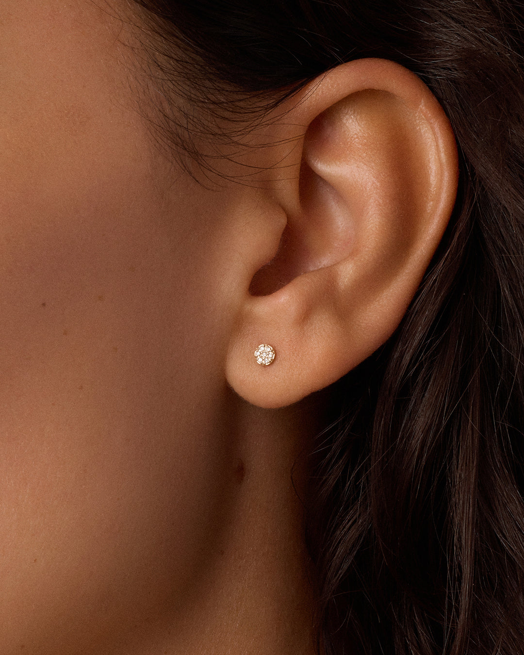 Alternative view of Diamond Pavé Flat Back Studs