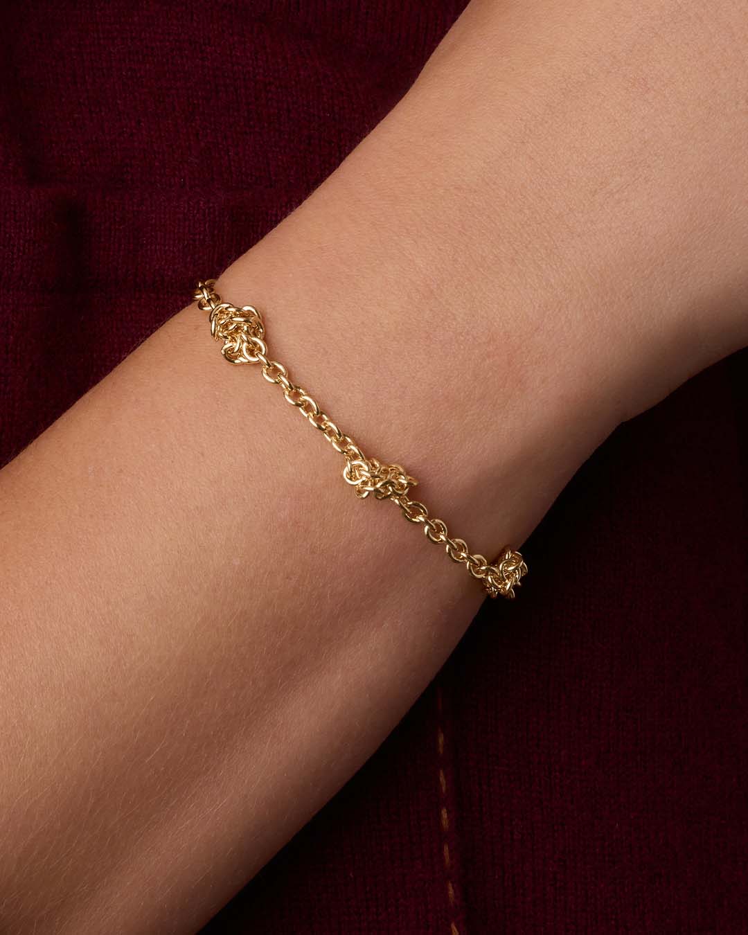 Alternative view of Knotty Bracelet